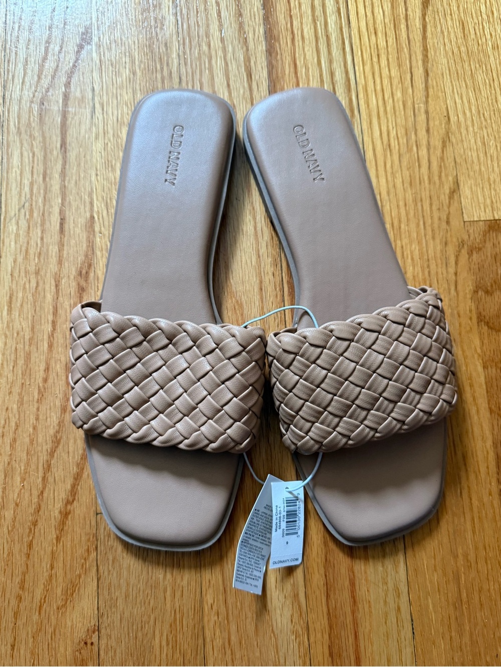 NWT Old Navy Braided Slide Sandal in Tan - Picture 9 of 10